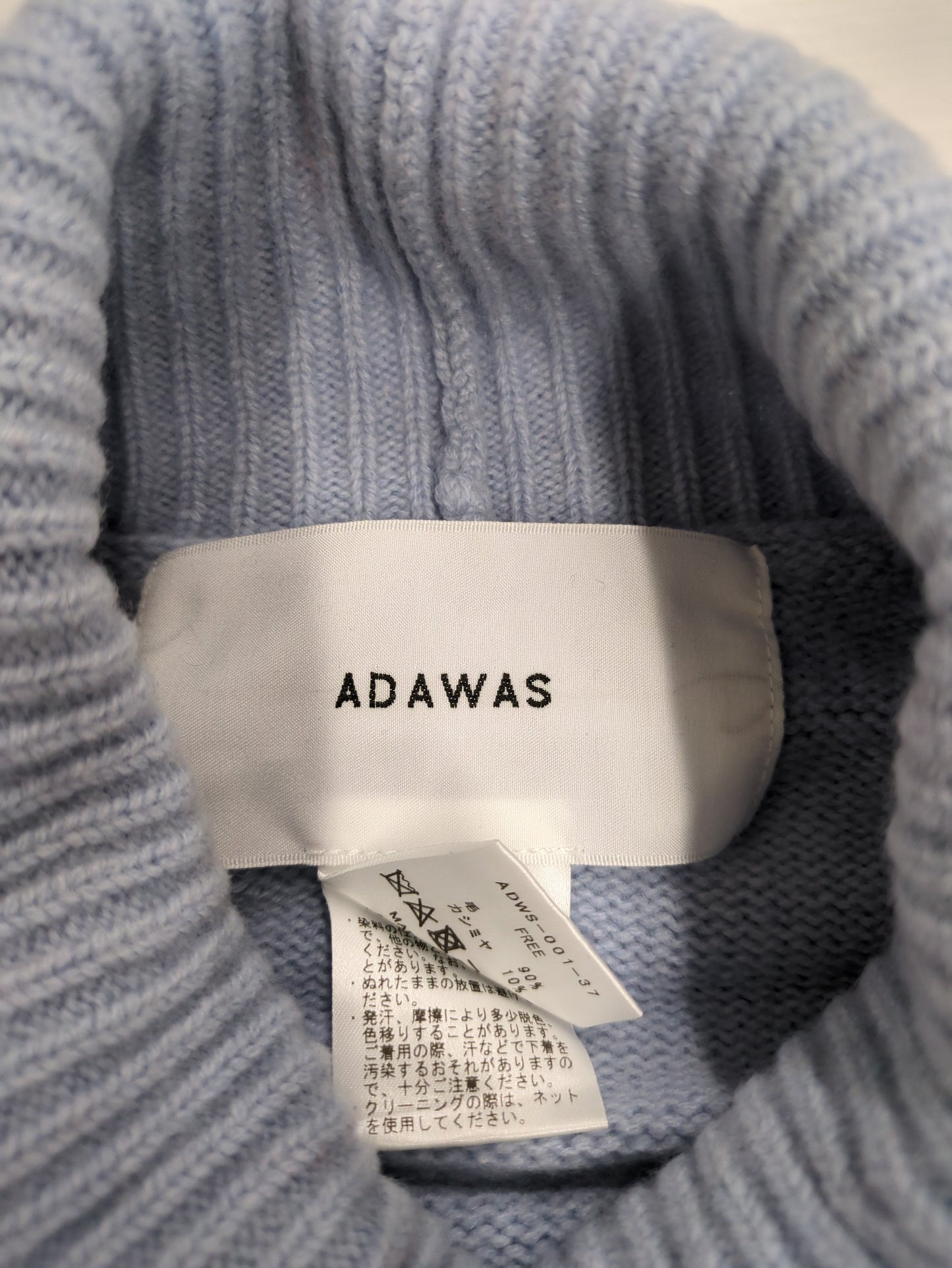 ADAWAS:カシミヤブレンドハイネックニット