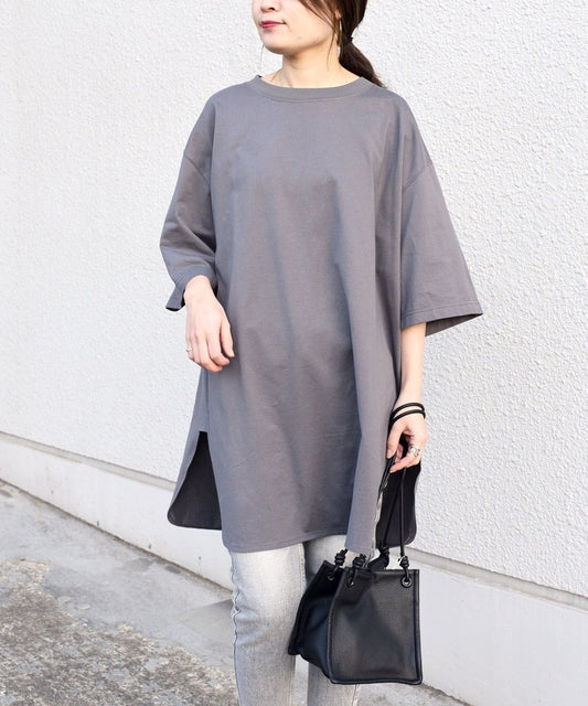 【WEB限定】サイドスリットビッグTEE