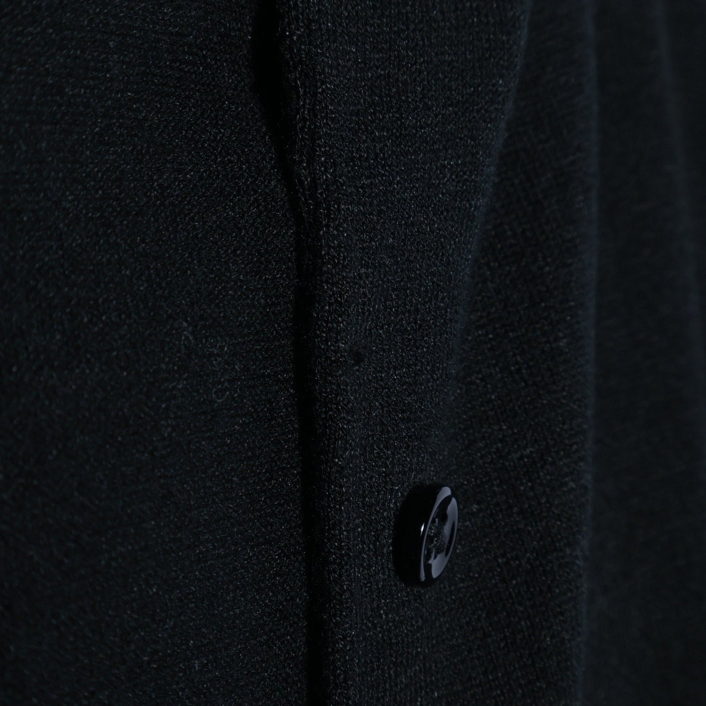 PrimaryNavyLabel:シルクリネンクルーネックカーディガン