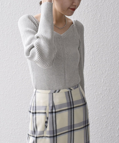 〈手洗い可能〉シルク ブレンド スクエア リブ ニット