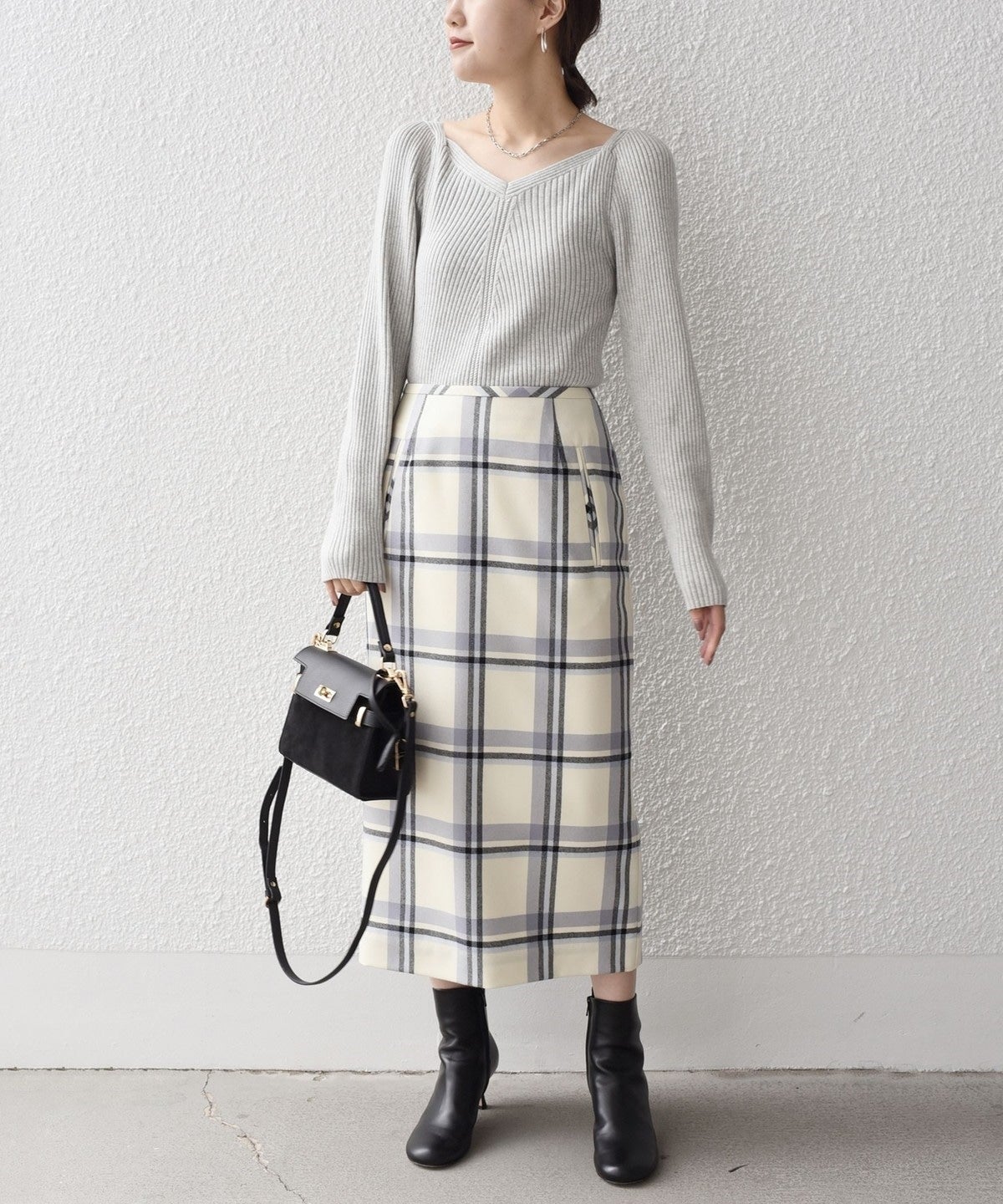 〈手洗い可能〉シルク ブレンド スクエア リブ ニット