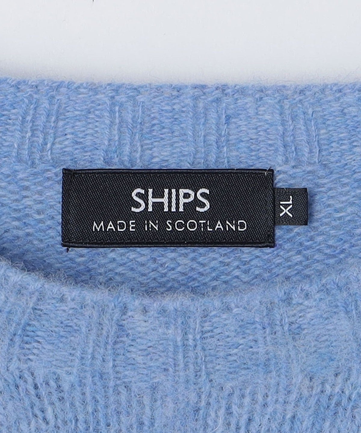 【SHIPS別注】HARLEY OF SCOTLAND: 〈手洗い可能〉 ラムズウール シャギー クルーネック ニット