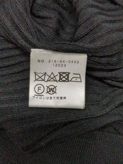 PrimaryNavyLabel:シルクカシミヤクルーネックプルオーバー