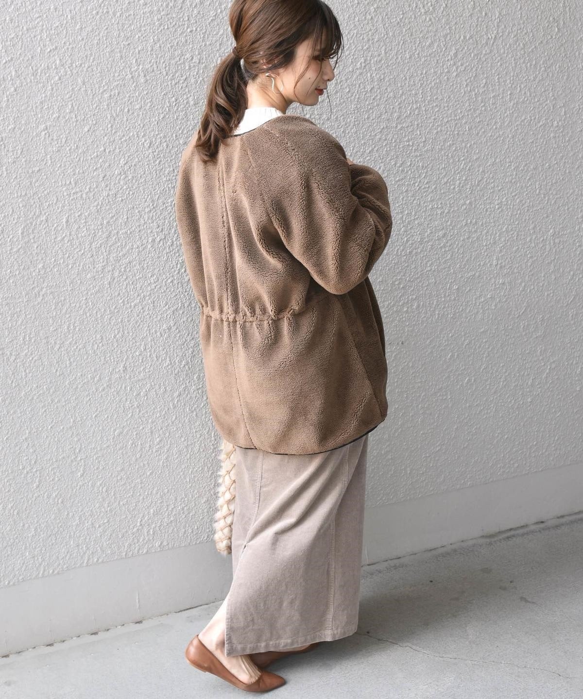 Khaju:リバーシブルノーカラードロストボアコート