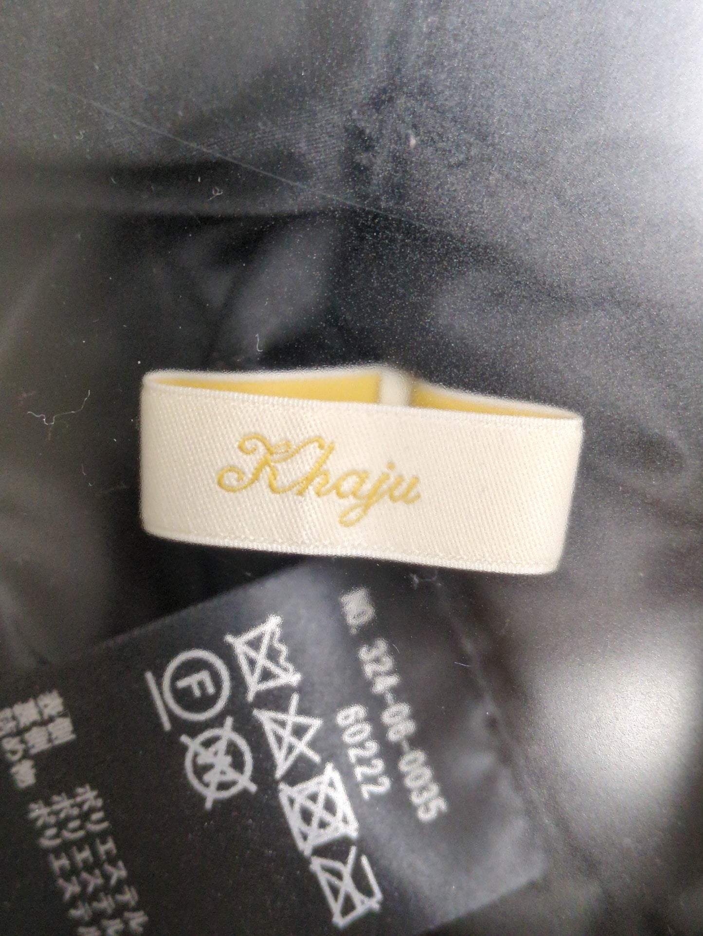 Khaju:リバーシブルノーカラードロストボアコート