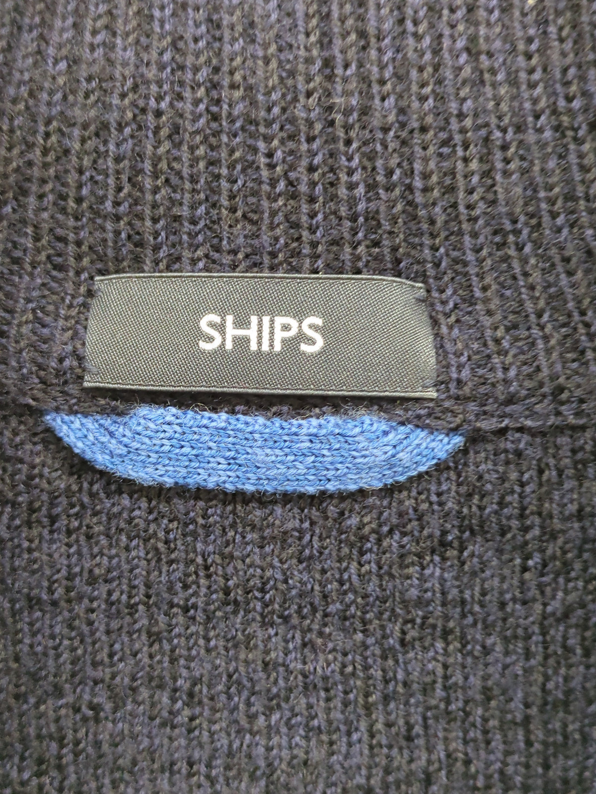 SHIPS:〈手洗い可能〉ミドルゲージ ランダムアラン ショールカラー カーディガン