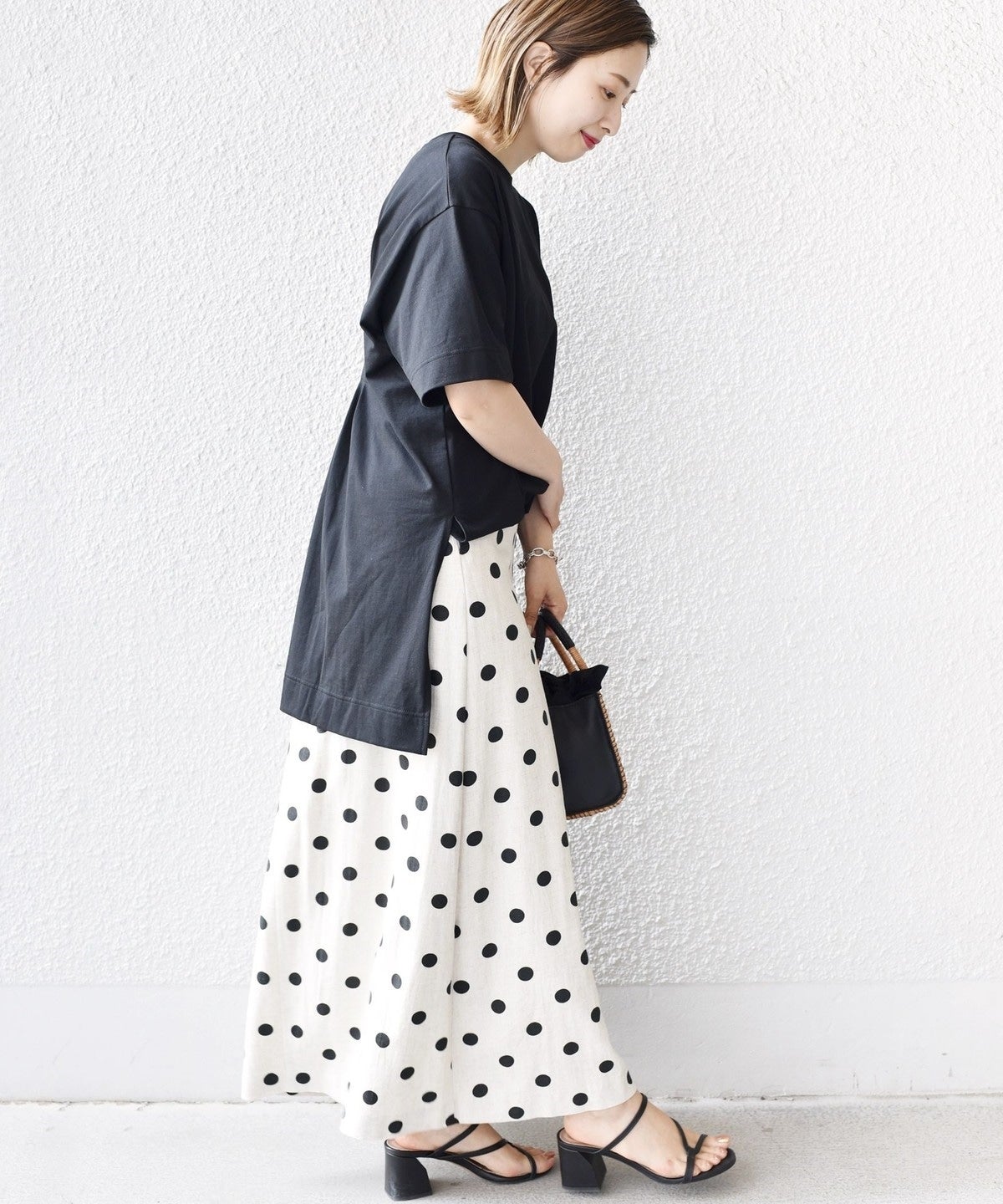 【WEB限定】バックタックデザインTEE