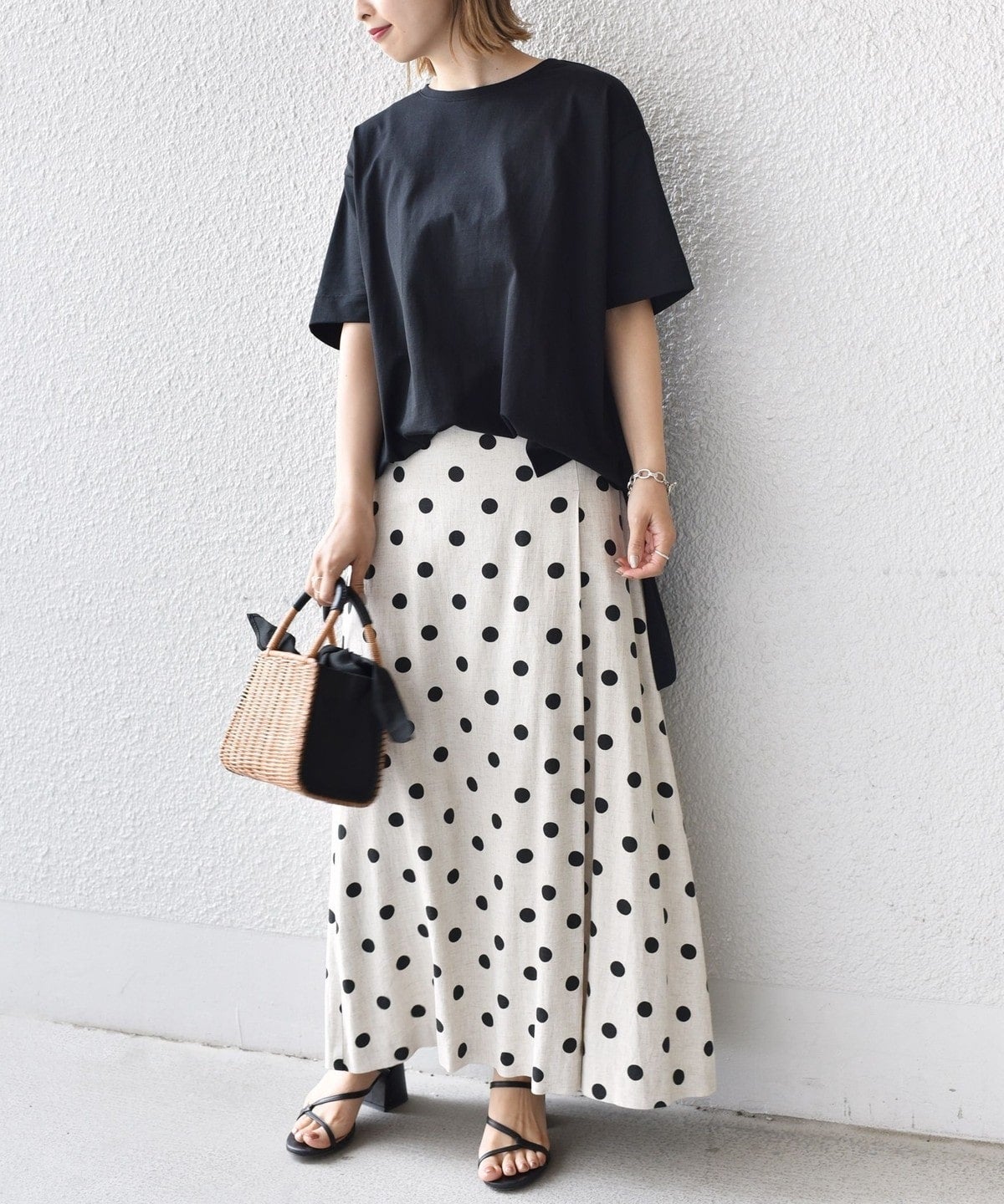 【WEB限定】バックタックデザインTEE