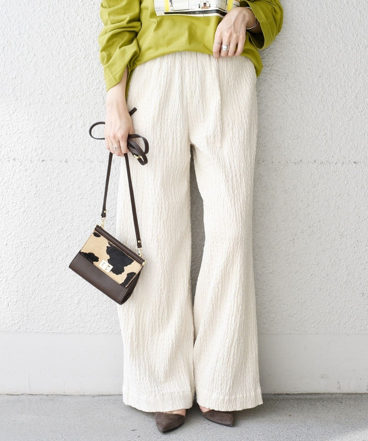 【WEB限定】シャーリングコーデュロイイージーパンツ