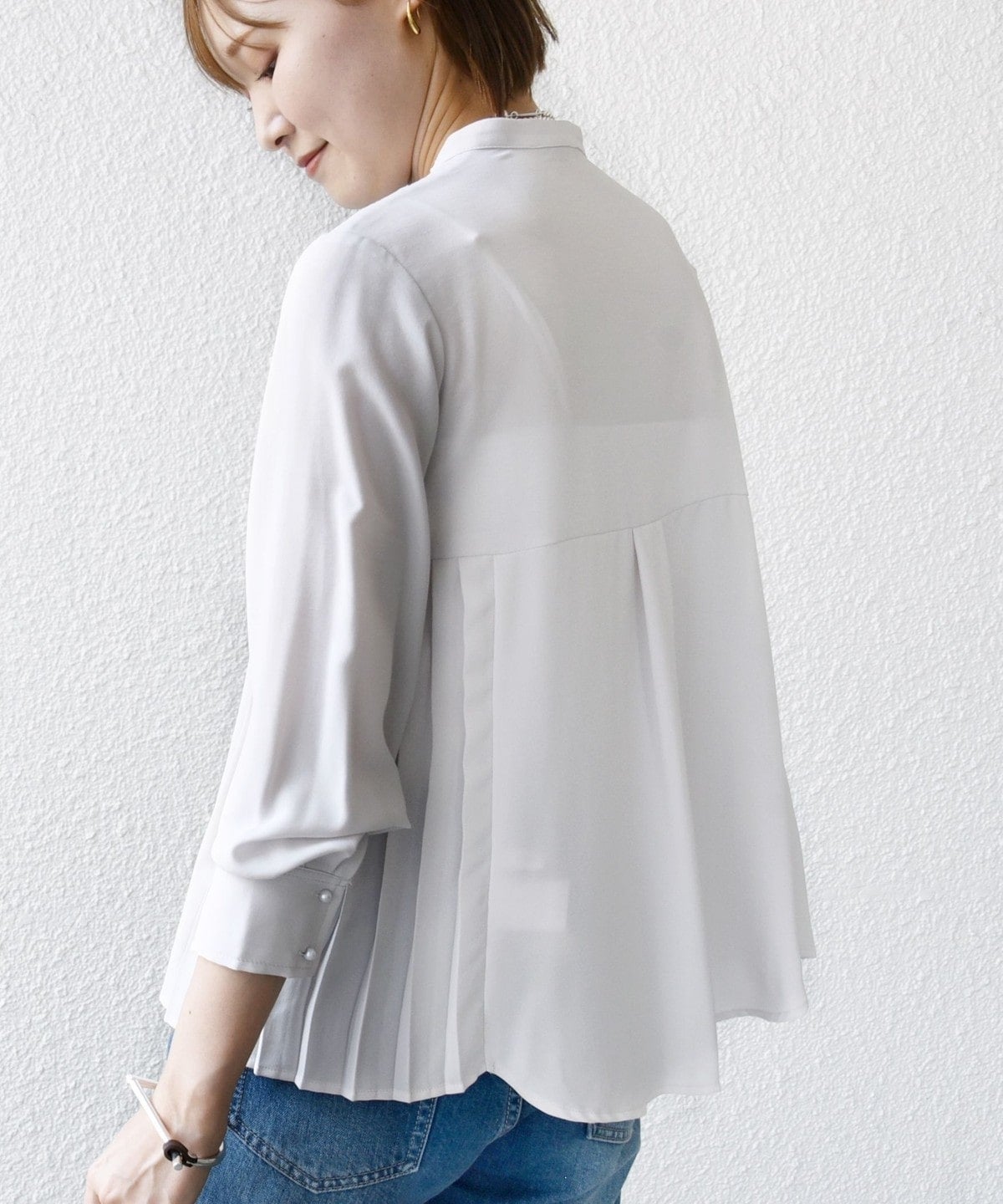 【WEB限定】〈手洗い可能〉ストレッチ ジョーゼット プリーツ ブラウス