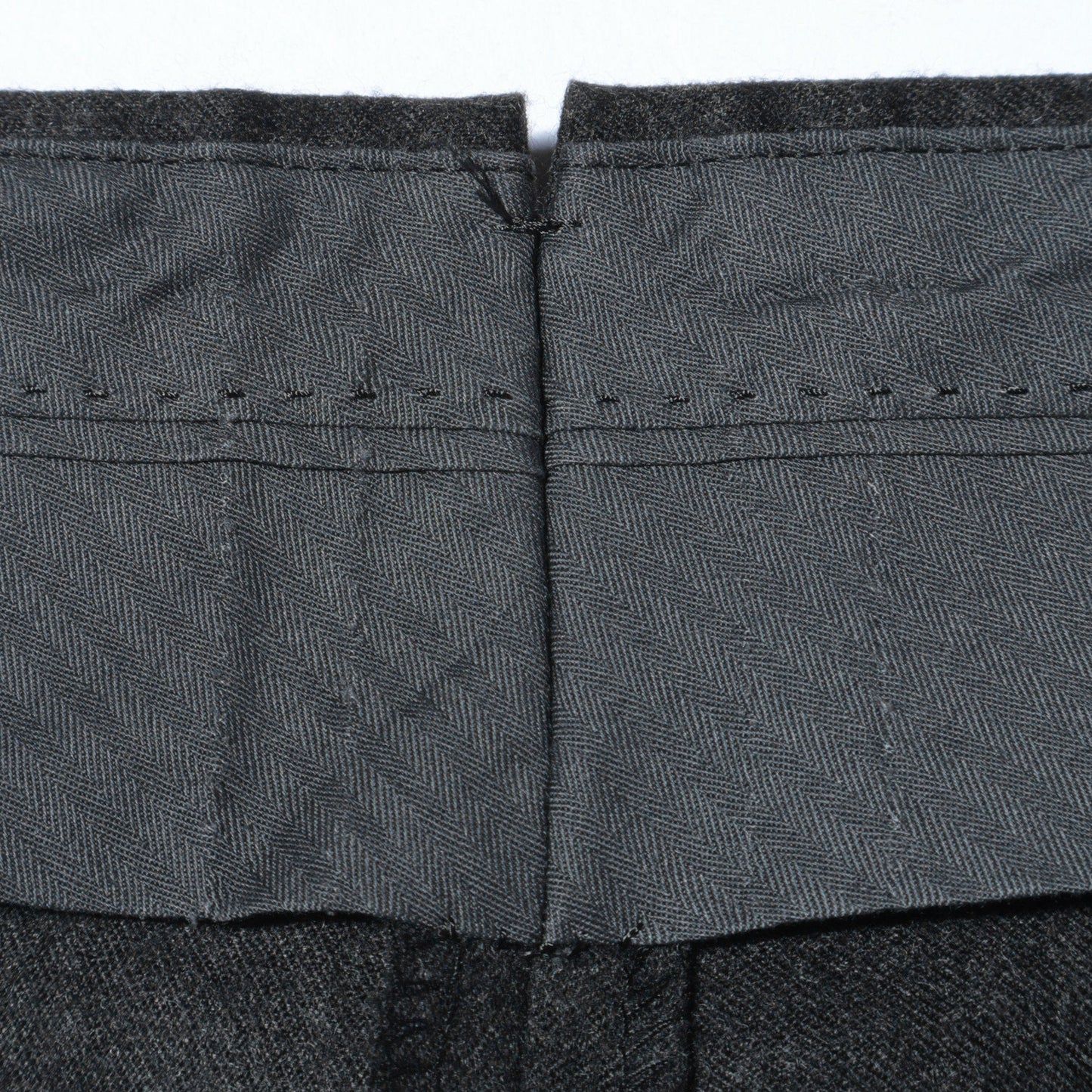 SD: 【CANONICO】ライト サキソニー ソリッドノープリーツ パンツ(ダークグレー)