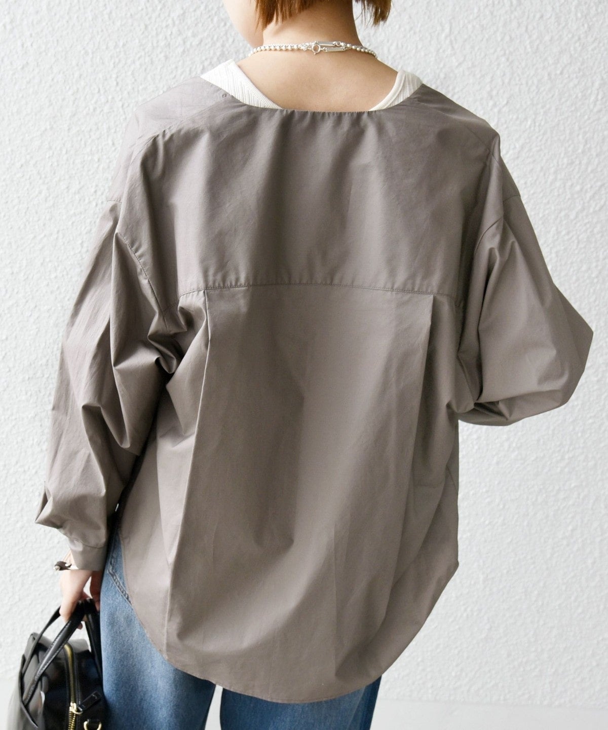 【WEB限定】 〈洗濯機可能〉タイプライター ビジュー ボタン ロングスリーブ ブラウス