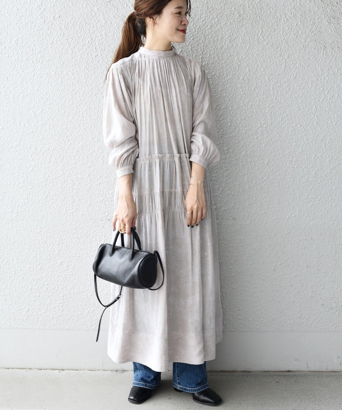 〈手洗い可能〉プリントカッセンギャザーワンピース