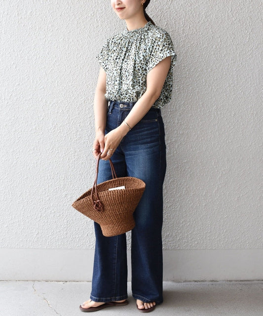 〈手洗い可能〉DEVEAUX フレンチスリーブブラウス