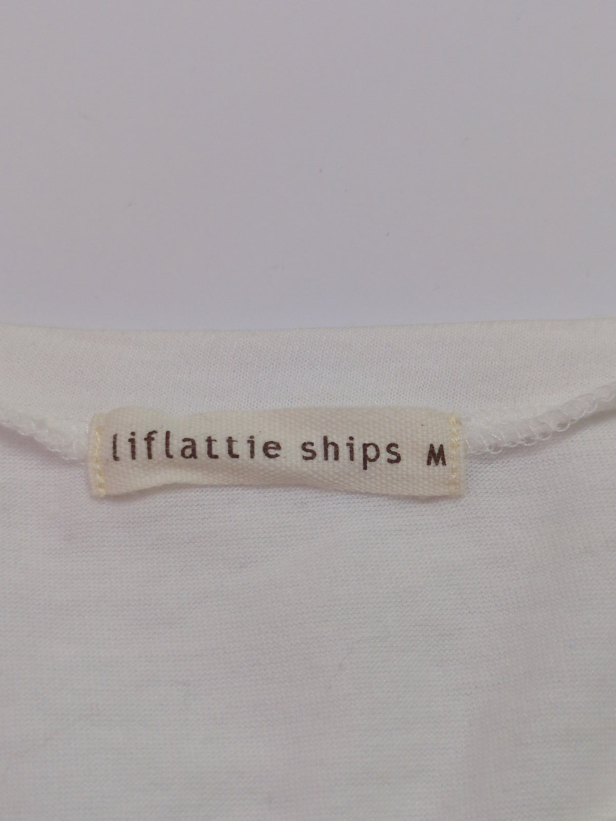 liflattie ships:クルーネック Tシャツ