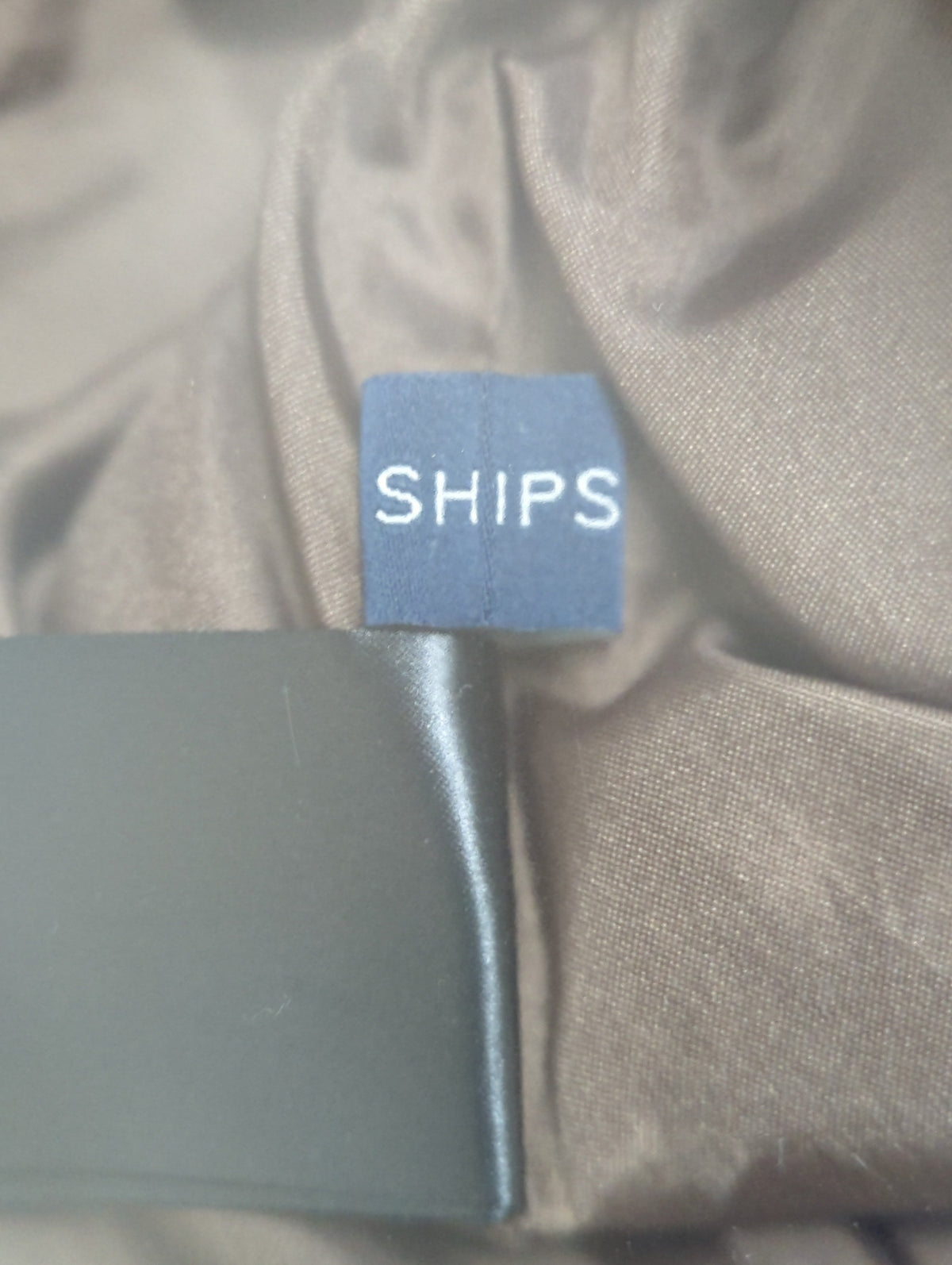 SHIPS:スカート