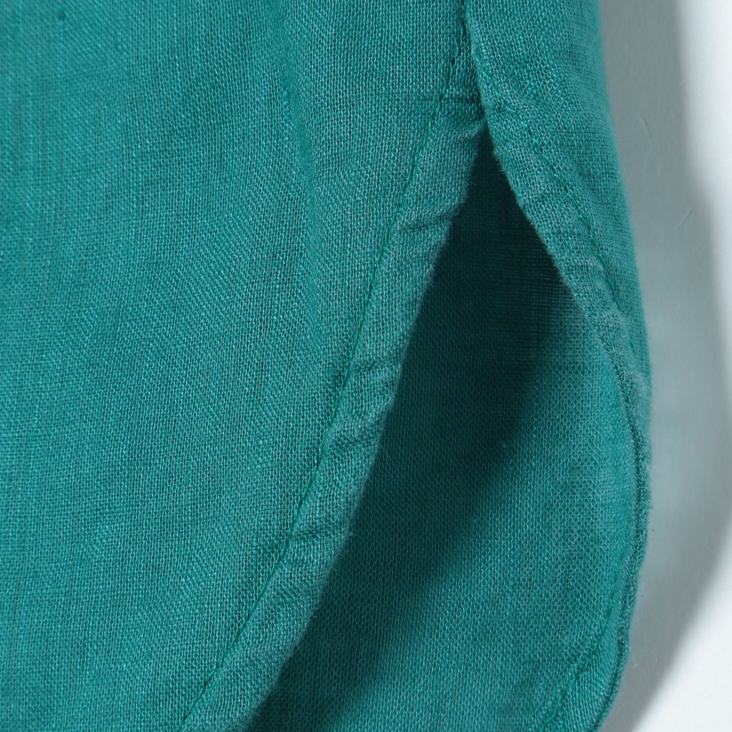 〈手洗い可能〉テレデランカットオフカラーシャツ