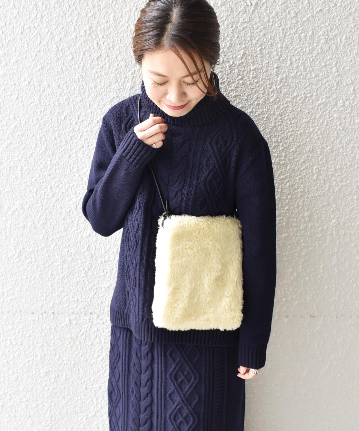 liflattie ships:ケーブルタートルネックプルオーバー