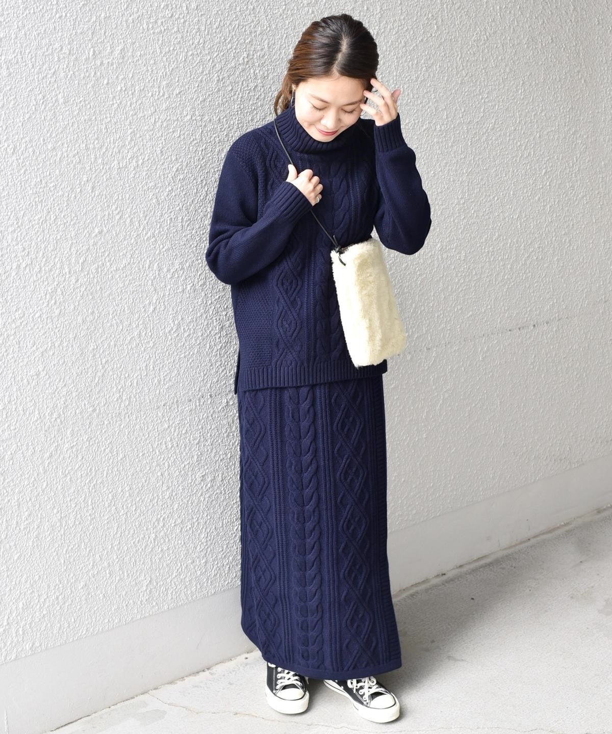 liflattie ships:ケーブルタートルネックプルオーバー