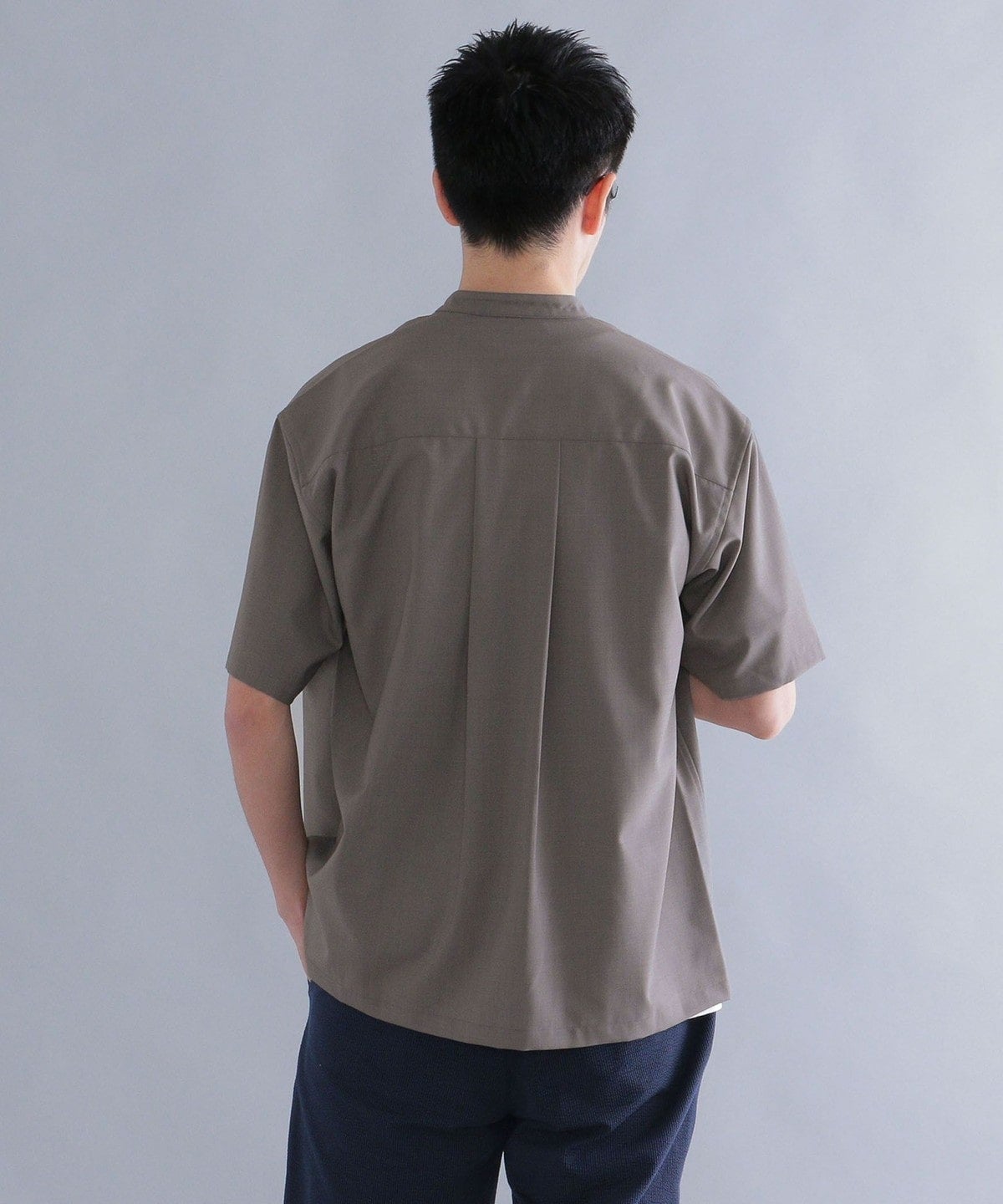 SHIPS:〈ウォッシャブル〉ウール×SOLOTEX(R) リラックスフィット バンドカラーシャツ S/S