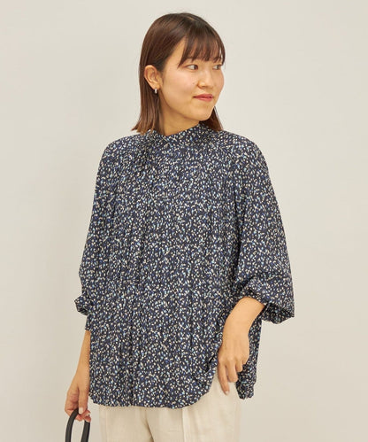 〈手洗い可能〉割繊 ハイネック プリーツ ブラウス