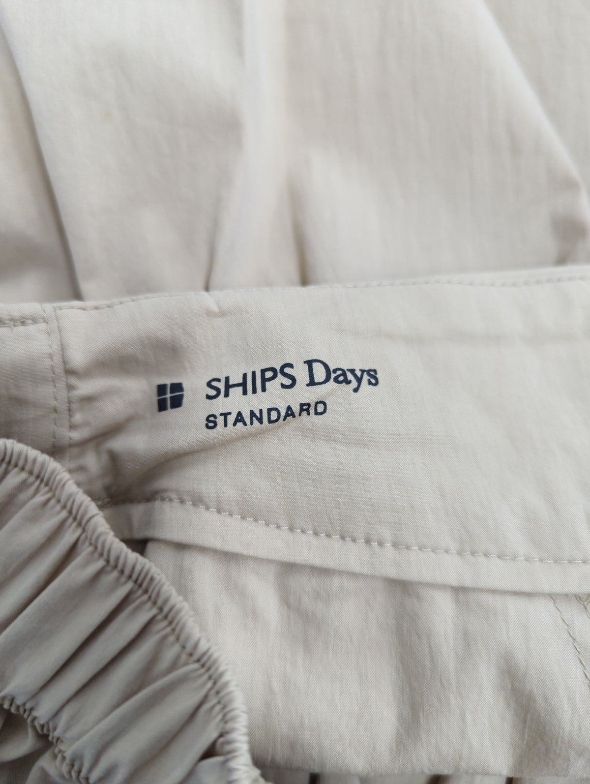 SHIPS Days STANDARD: ギャザースカート