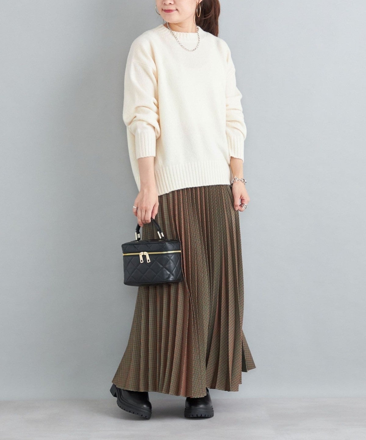 SHANGHAY YLANGTING TRADE CO. L:ニット/セーター