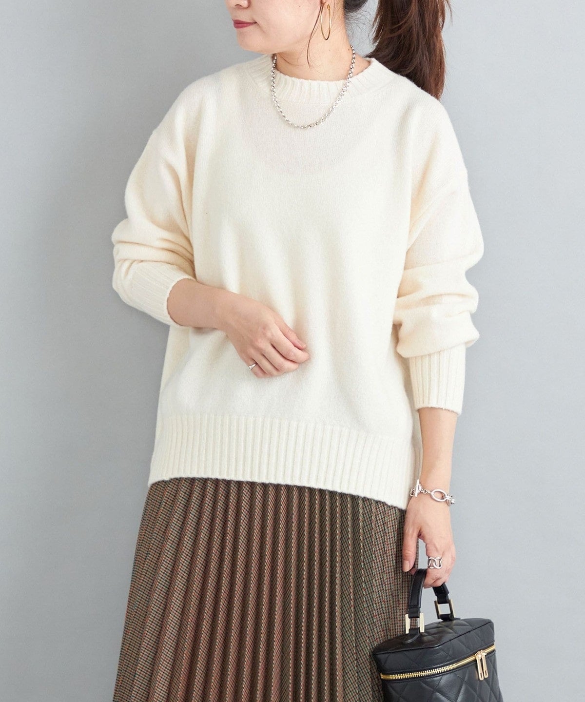 SHANGHAY YLANGTING TRADE CO. L:ニット/セーター