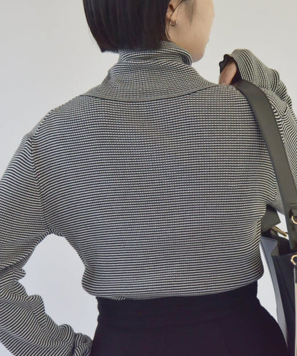 quaranciel:〈手洗い可能〉コットン タートルネック リブ ニット