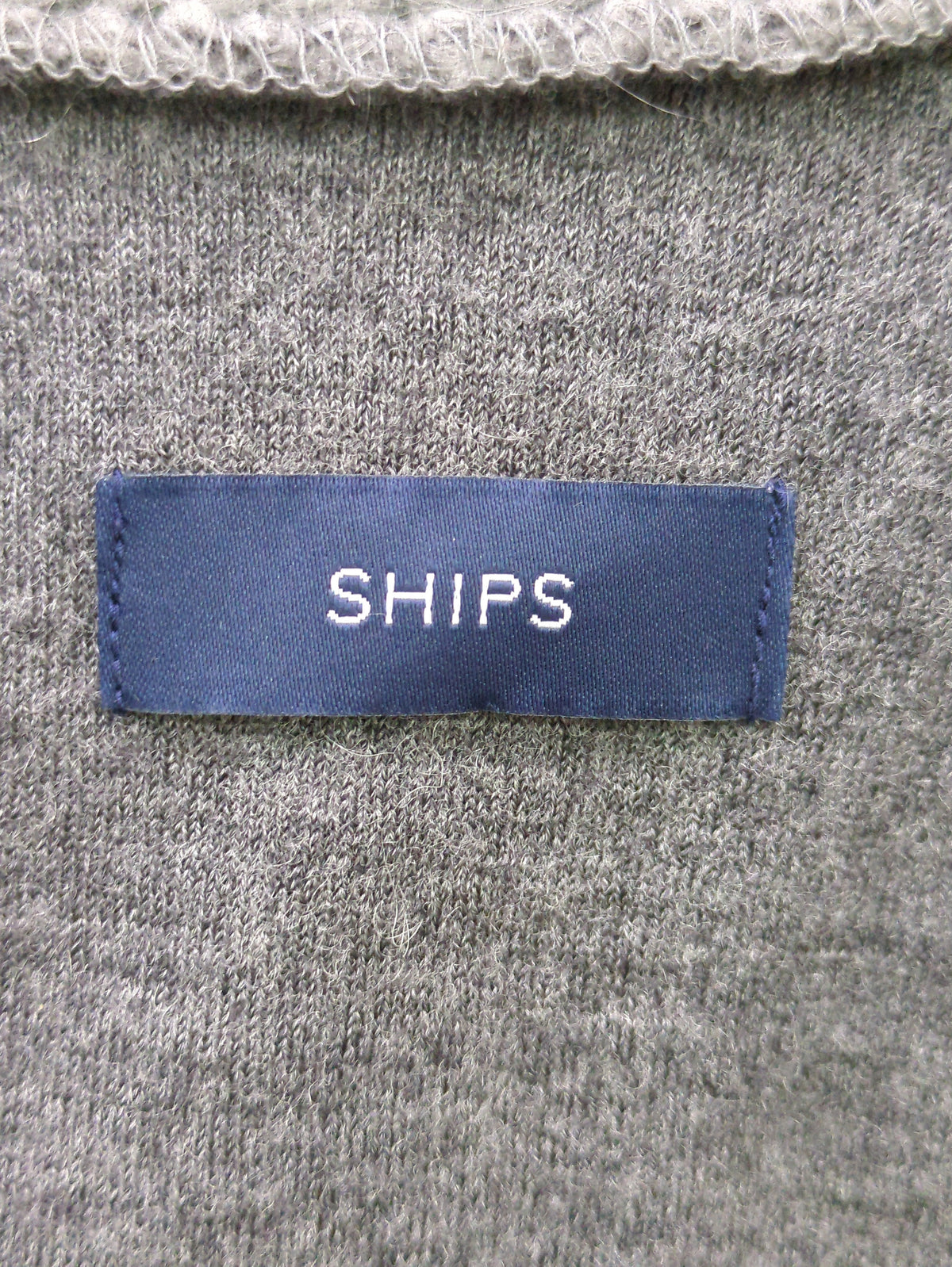 SILVER ROUND HEM CD