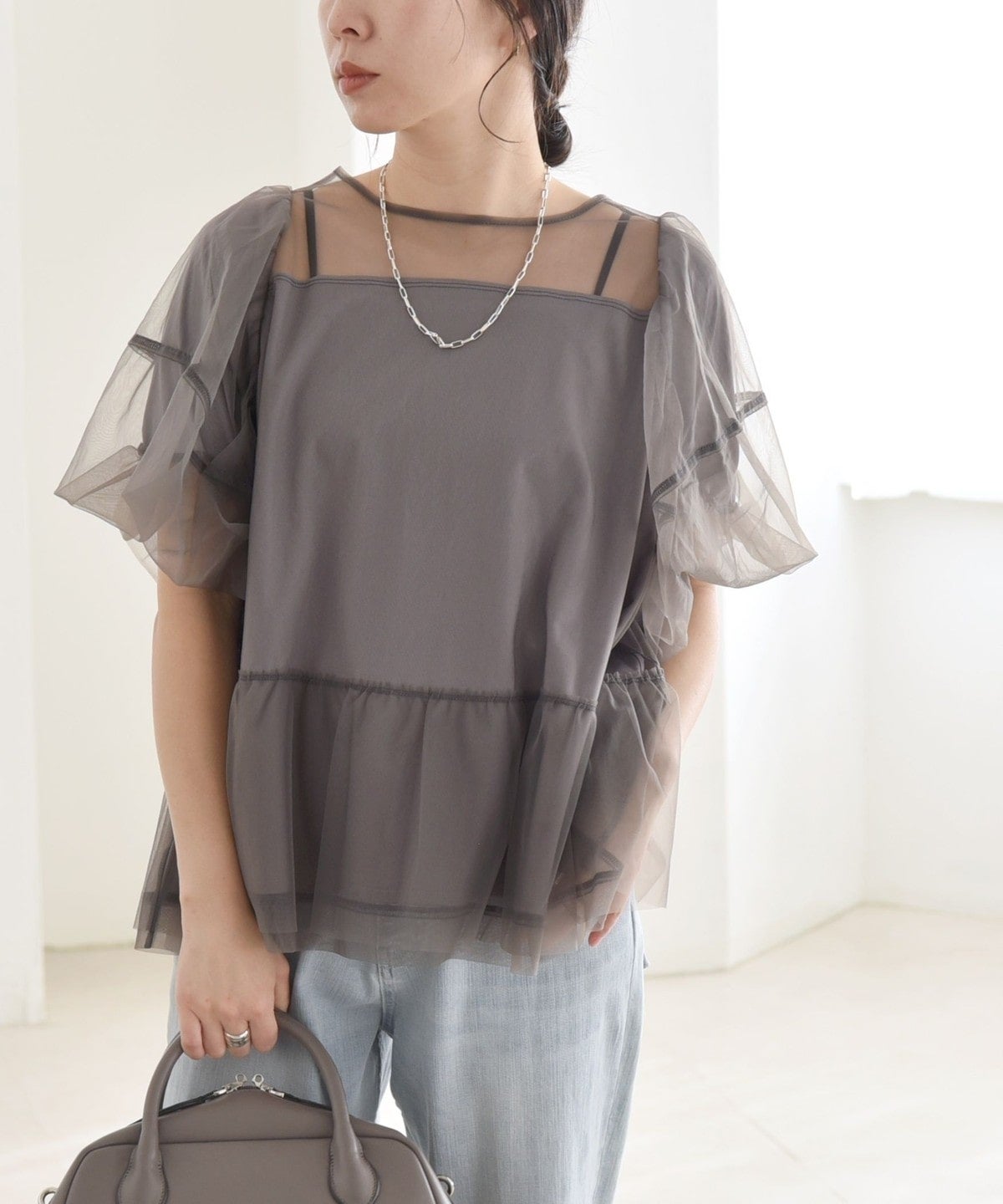 quaranciel:〈手洗い可能〉チュール パフスリーブ ドッキング プルオーバー