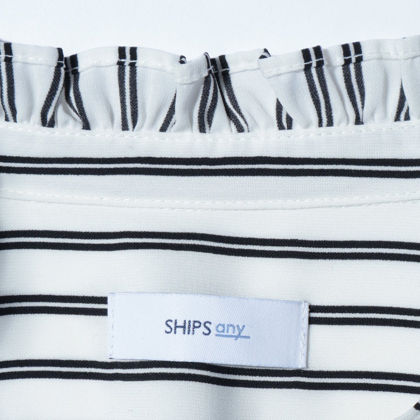SHIPS any:ストライプフリルシャツ