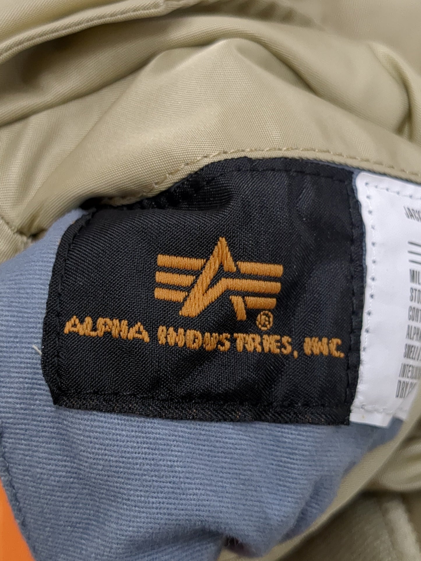 ALPHA:アウター