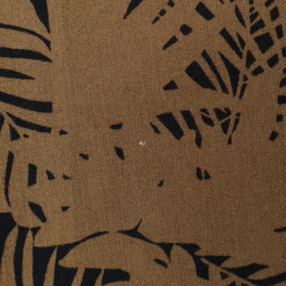 SHIPS:LEAF/P WIDE TUCK PT