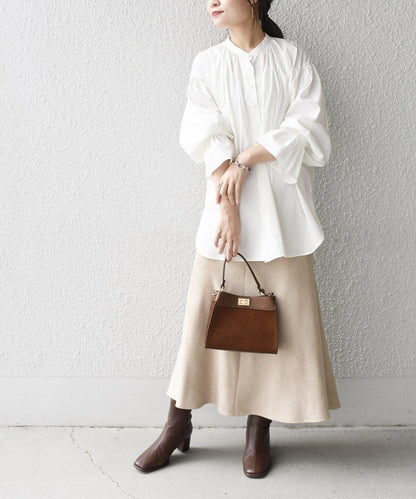 〈手洗い可能〉ソリッドギャザースリーブブラウス
