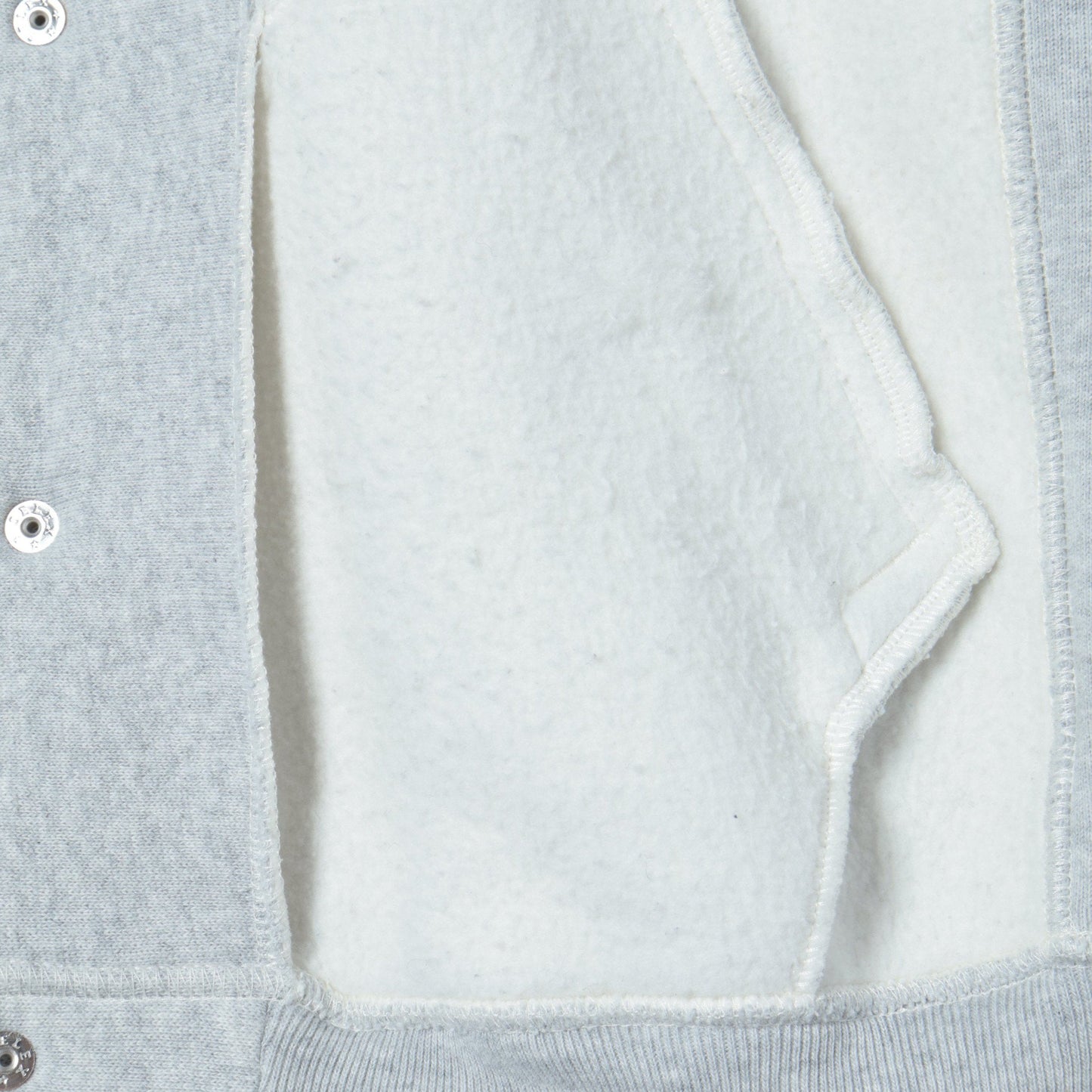 【SHIPS any別注】Champion: リバースウィーブ ヘビーウェイト リラックスフィット ボタン カーディガン