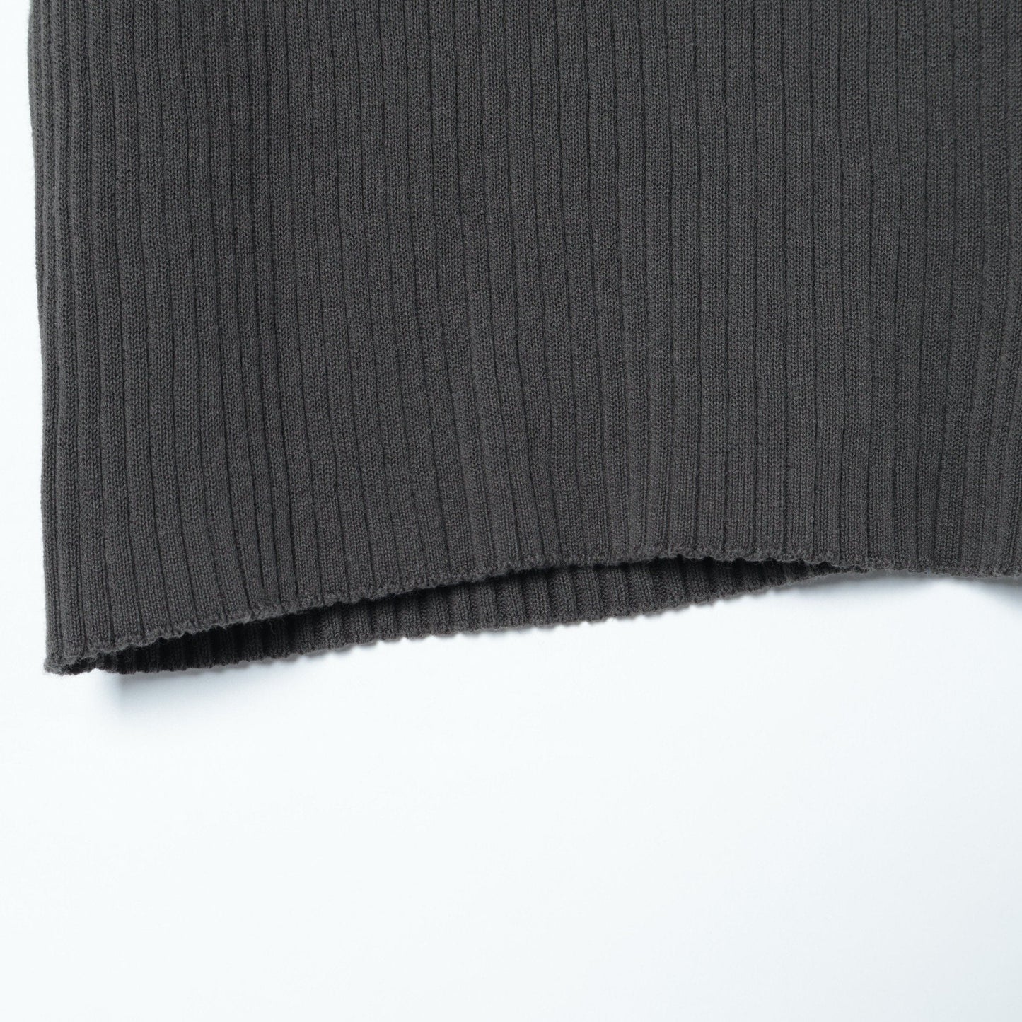 SHIPS:ニット/セーター