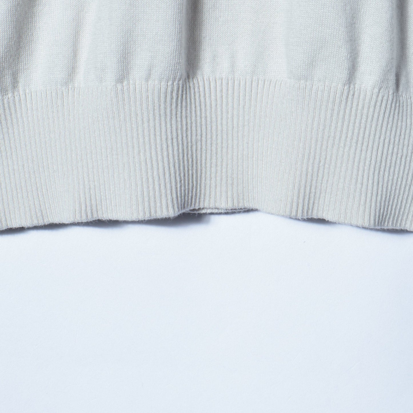 SHIPS Primary Navy Label:〈手洗い可能〉スヴィン ドルマン プルオーバー
