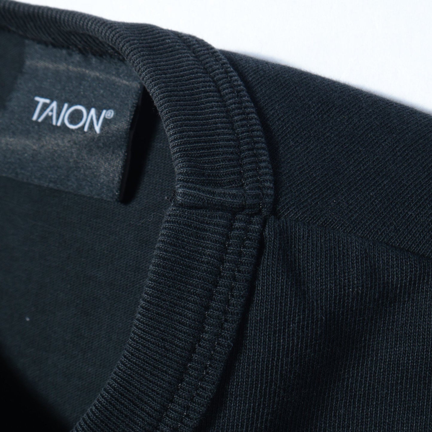 TAION:Tシャツ/カットソー