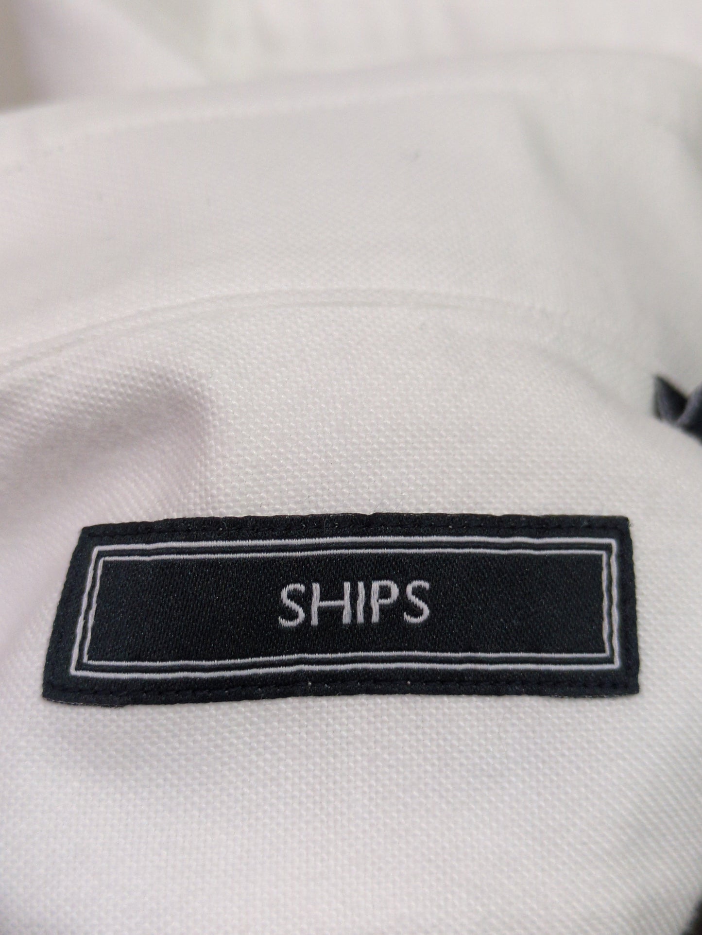 SHIPS:  オクスフォード 無地 タブカラー シャツ