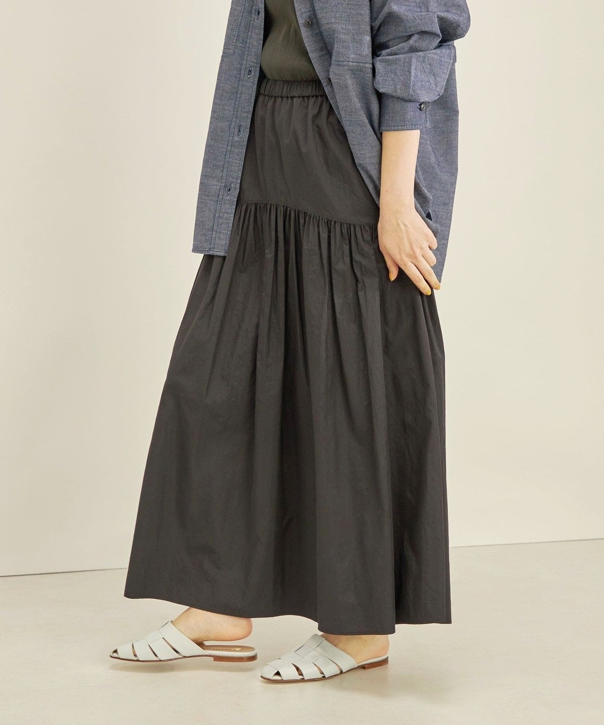 〈手洗い可能〉タフタ ティアード ロング スカート