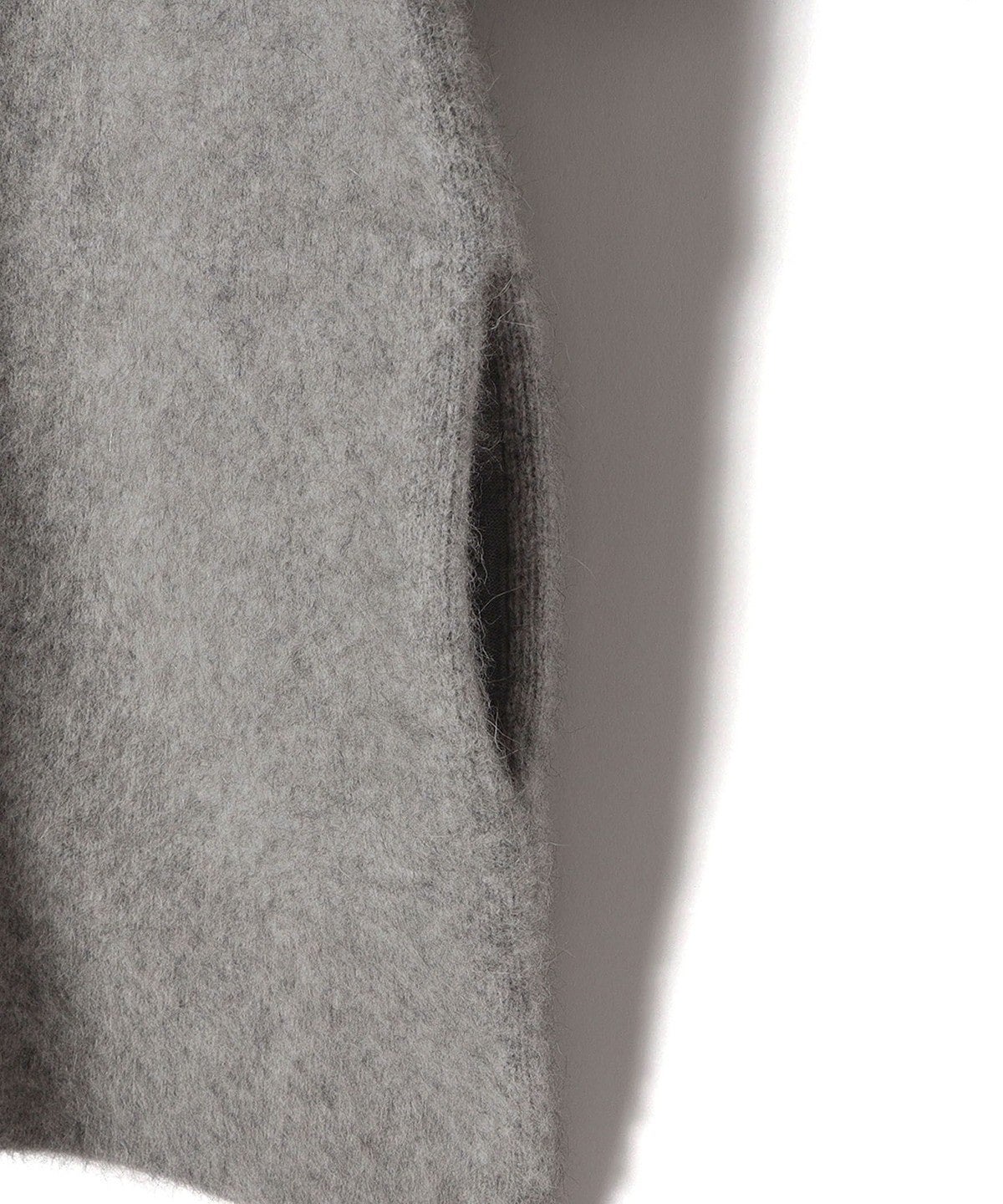 SHIPS:カーディガン