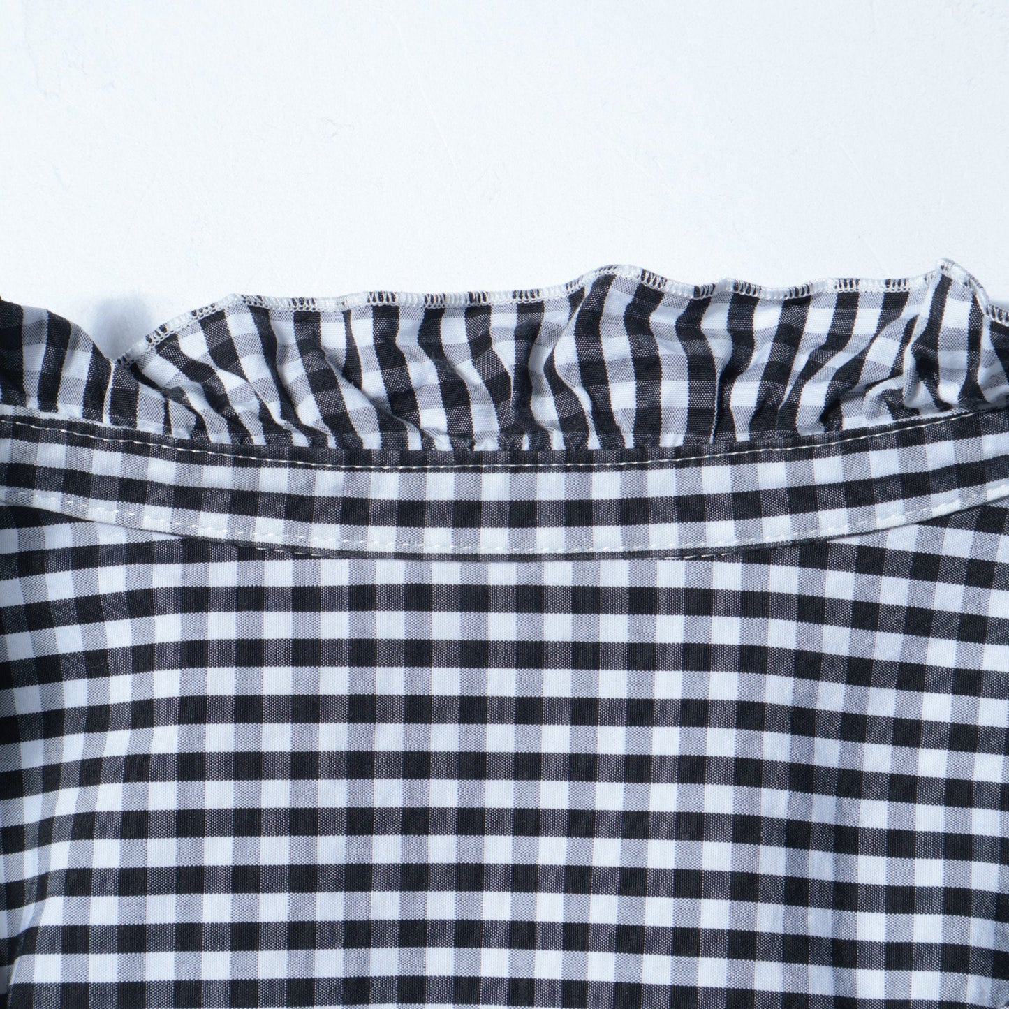 〈洗濯機可能〉2WAY フリル ネック ショート スリーブ ブラウス
