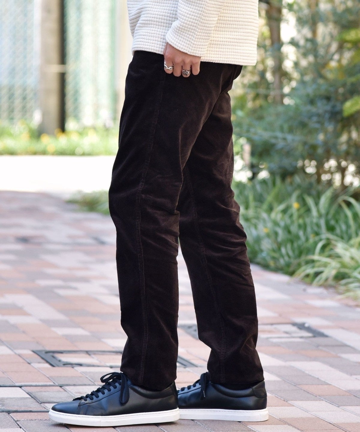 SHIPS:〈抗菌加工〉MADE IN JAPAN コーデュロイ テーパード チノパンツ