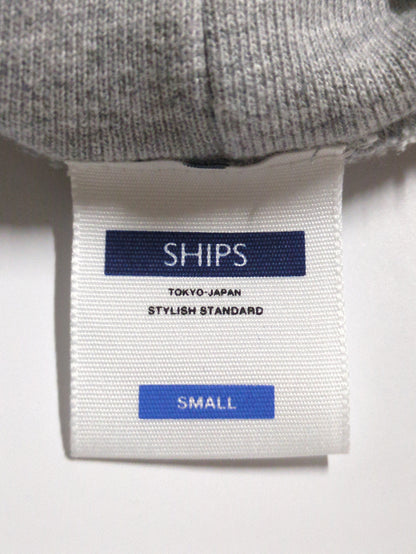 【WEB限定】SHIPS: マイクロ SHIPS 刺繍 ロゴ 裏毛 スウェット プルオーバーパーカー