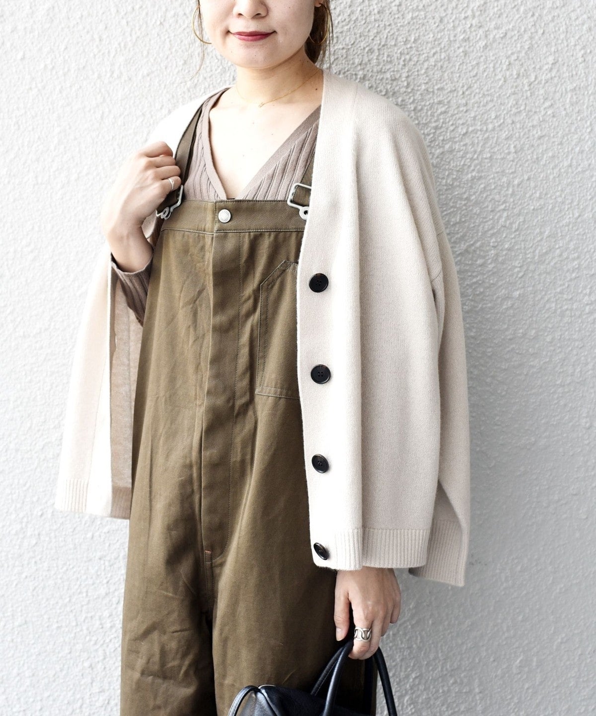 ウールカシミヤVネックカーディガン