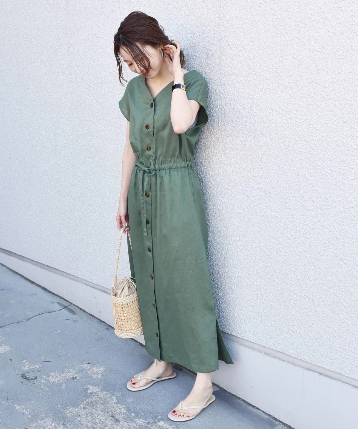 〈手洗い可能〉2WAYリネンVネックワンピース