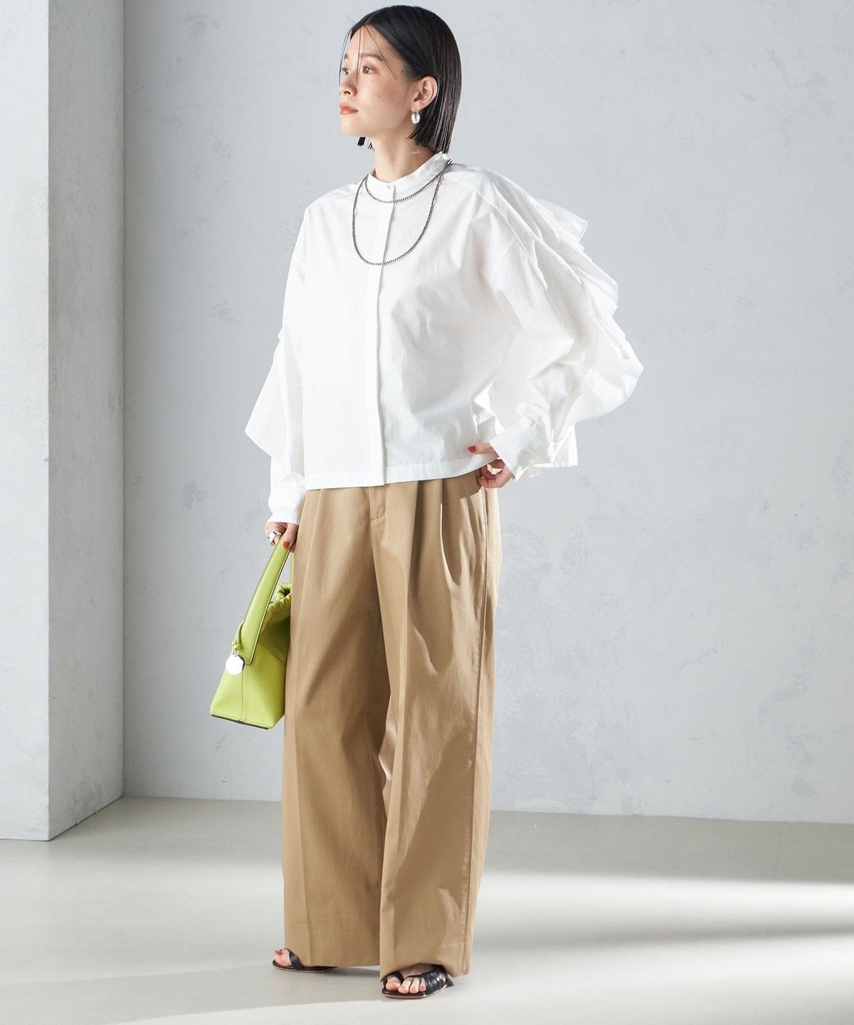 〈手洗い可能〉近江晒 タイプライター ラッフル ブラウス 24SS