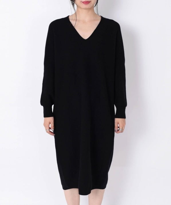 【手洗い可能】ホールガーメントVネックワンピース