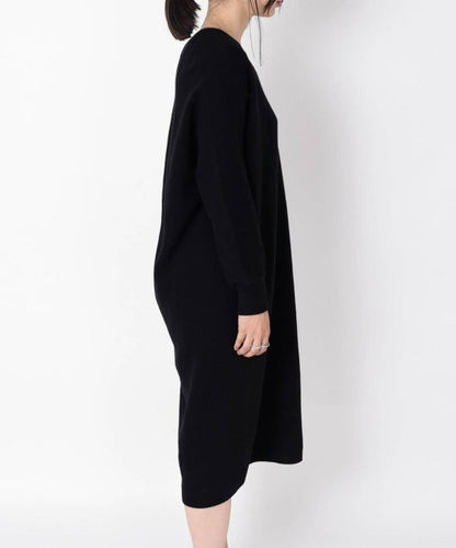 【手洗い可能】ホールガーメントVネックワンピース